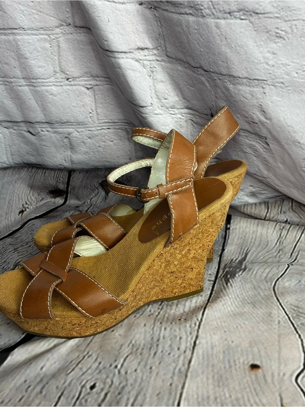 Apostrophe Tan Brown‎ Cork Wedge Sandals